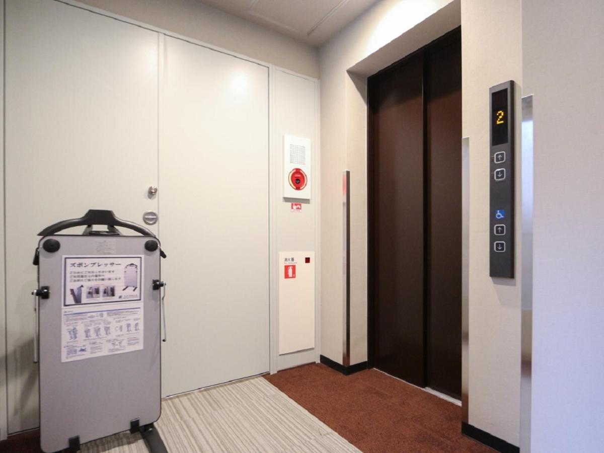 Hotel Livemax Ueno-Ekimae Tokyo Esterno foto